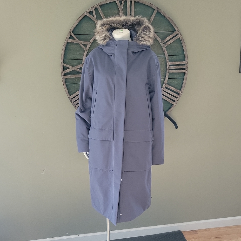 Quince Responsible Down Hooded Long Parka In Storm Blue